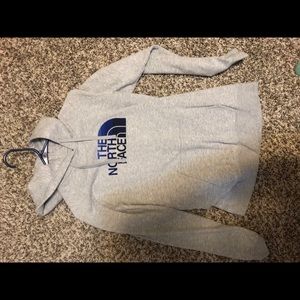 womens north face hoodie